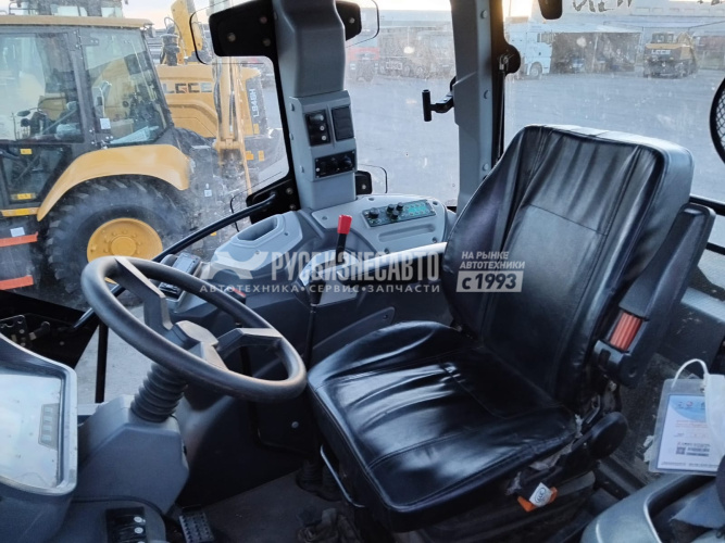 Купить Трактор колесный ENSIGN YX2404-Nб/у (2022г.в. 1 833 м/ч)(2020)-Сбер комиссия в компании Русбизнесавто - изображение 5