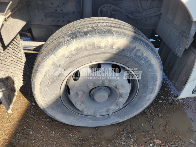 Купить КАМАЗ 5490-S5 МКПП седельный тягач б/у (2020 г., 235 986 км.) в компании Русбизнесавто - изображение 3