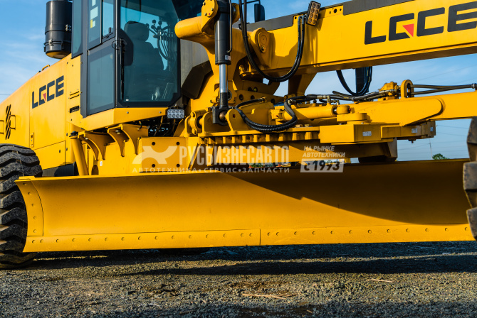 Купить Автогрейдер LGCE G9290 (передний отвал, средний отвал, рыхлитель) в компании Русбизнесавто - изображение 8