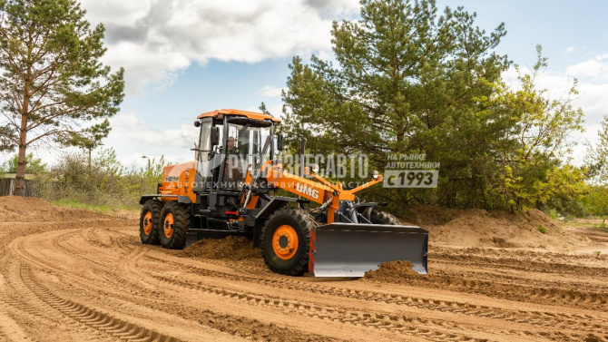 Купить Автогрейдер UMG ГС-14.02 в компании Русбизнесавто - изображение 0