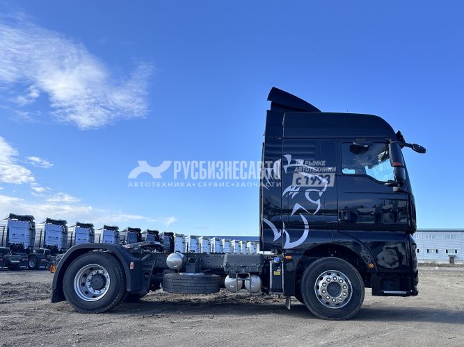 Купить Тягач SITRAK C7H MAX 4x2 ( ZZ4186V391HE ) / без АДР и КОМ, черный в компании Русбизнесавто - изображение 1