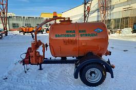 Полуприцеп тракторный МВ-4,2 (ВАКУУМНЫЙ) с емкостью 2 м3