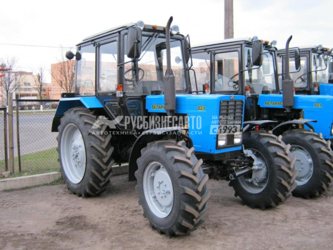 Купить Трактор "Беларус 82.1-23/12-23/32" (ЧЛМЗ) Балочный/Балочник в компании Русбизнесавто - изображение 1