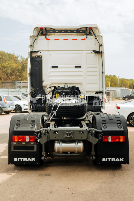 Купить Тягач SITRAK C7H LUX 4x2 ( ZZ4186V391HE ) / без АДР и КОМ ( г. Чита )  в компании Русбизнесавто - изображение 3