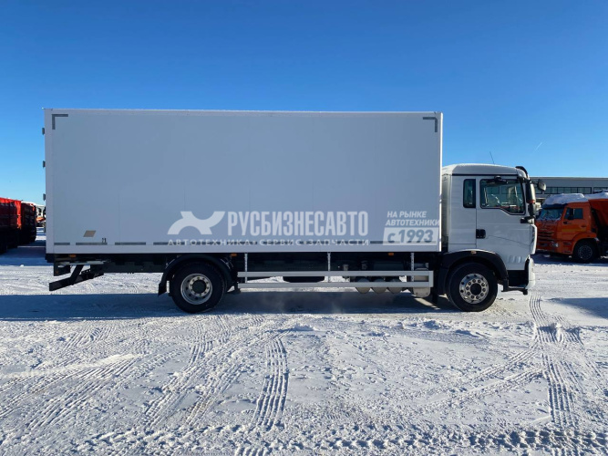 Купить Фургон изотермический Спец-Мобиль 2818S на шасси HOWO T5G 4х2 (ZZ1167M541GE1)/ 7500 мм в компании Русбизнесавто - изображение 3