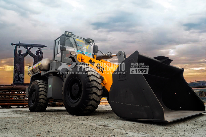 Купить Фронтальный погрузчик L450 (Колесный) в компании Русбизнесавто - изображение 1
