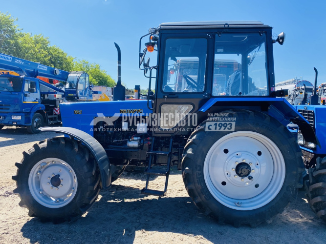 Купить Трактор промышленный «Беларус-82.1/35-23/12-23/32» Балочник в компании Русбизнесавто - изображение 0