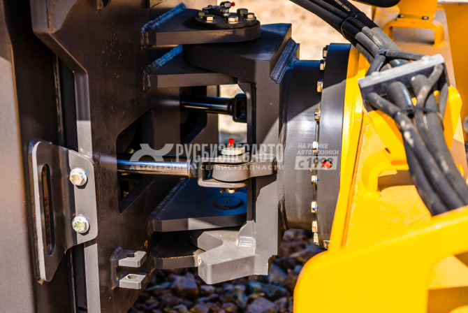 Купить Каток грунтовый LGCE RS7120H (полный привод) в компании Русбизнесавто - изображение 12