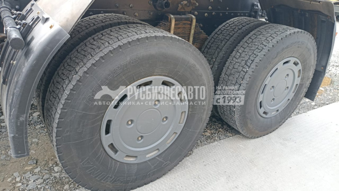 Купить Тягач 6x6 МАЗ 643228 Weichai, ССУ 1550, б/у (2021 г., 53 437 км) в компании Русбизнесавто - изображение 4