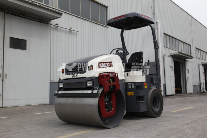 Купить Каток дорожный комбинированный BULL KD50С (Dynapac CC1400C VI) в компании Русбизнесавто - изображение 0