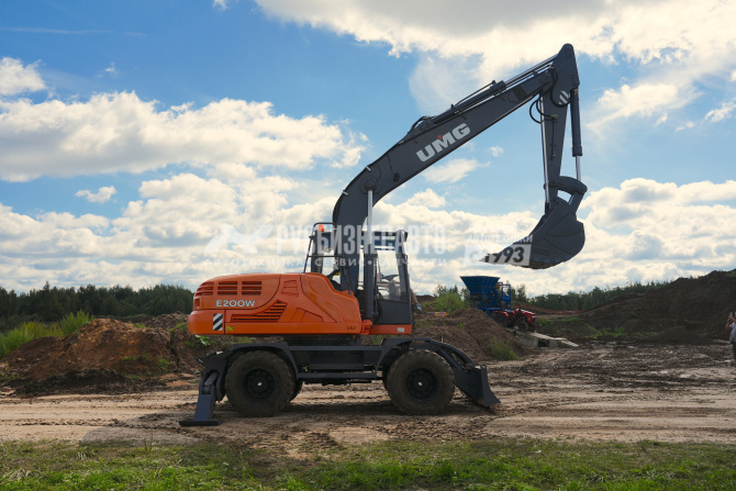 Купить Экскаватор колесный UMG E200W в компании Русбизнесавто - изображение 10