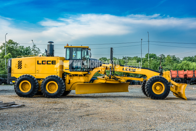 Купить Автогрейдер LGCE G9290 (передний отвал, средний отвал, рыхлитель) в компании Русбизнесавто - изображение 5