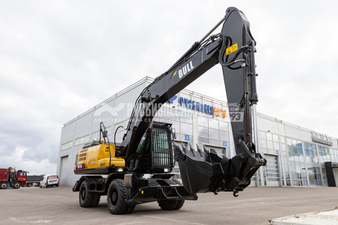 Купить Экскаватор колесный BULL EW210-PLUS в компании Русбизнесавто - изображение 7