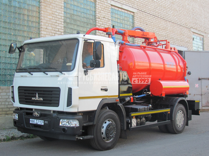 Купить Машина илососная КО-530-21 МАЗ-534025-585-013	(ил 8м3, вода 740л., сист. гидроразмыва) в компании Русбизнесавто - изображение 1