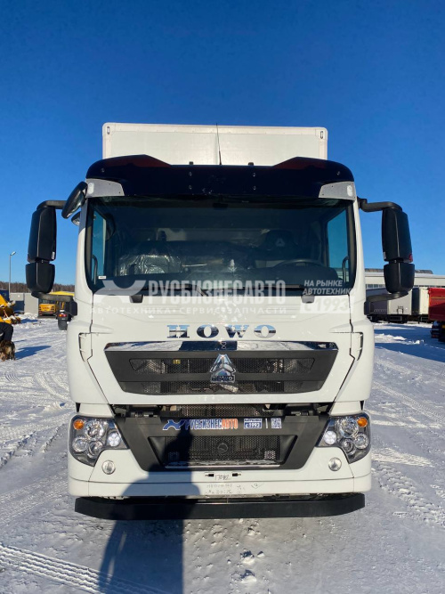 Купить Фургон изотермический Спец-Мобиль 2818S на шасси HOWO T5G 4х2 (ZZ1167M541GE1)/ 7500 мм в компании Русбизнесавто - изображение 1