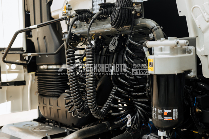 Купить Тягач SITRAK C7H LUX 4x2 ( ZZ4186V391HE ) / без АДР и КОМ ( г. Чита )  в компании Русбизнесавто - изображение 9